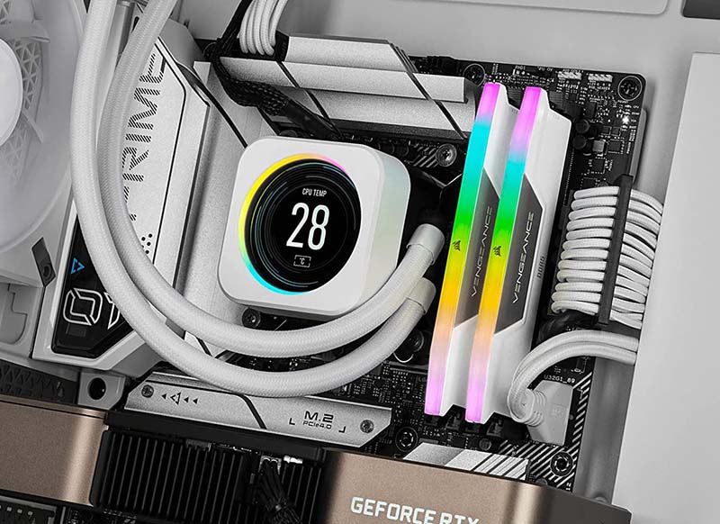 corsair-vengeance-rgb-white-ddr5-1