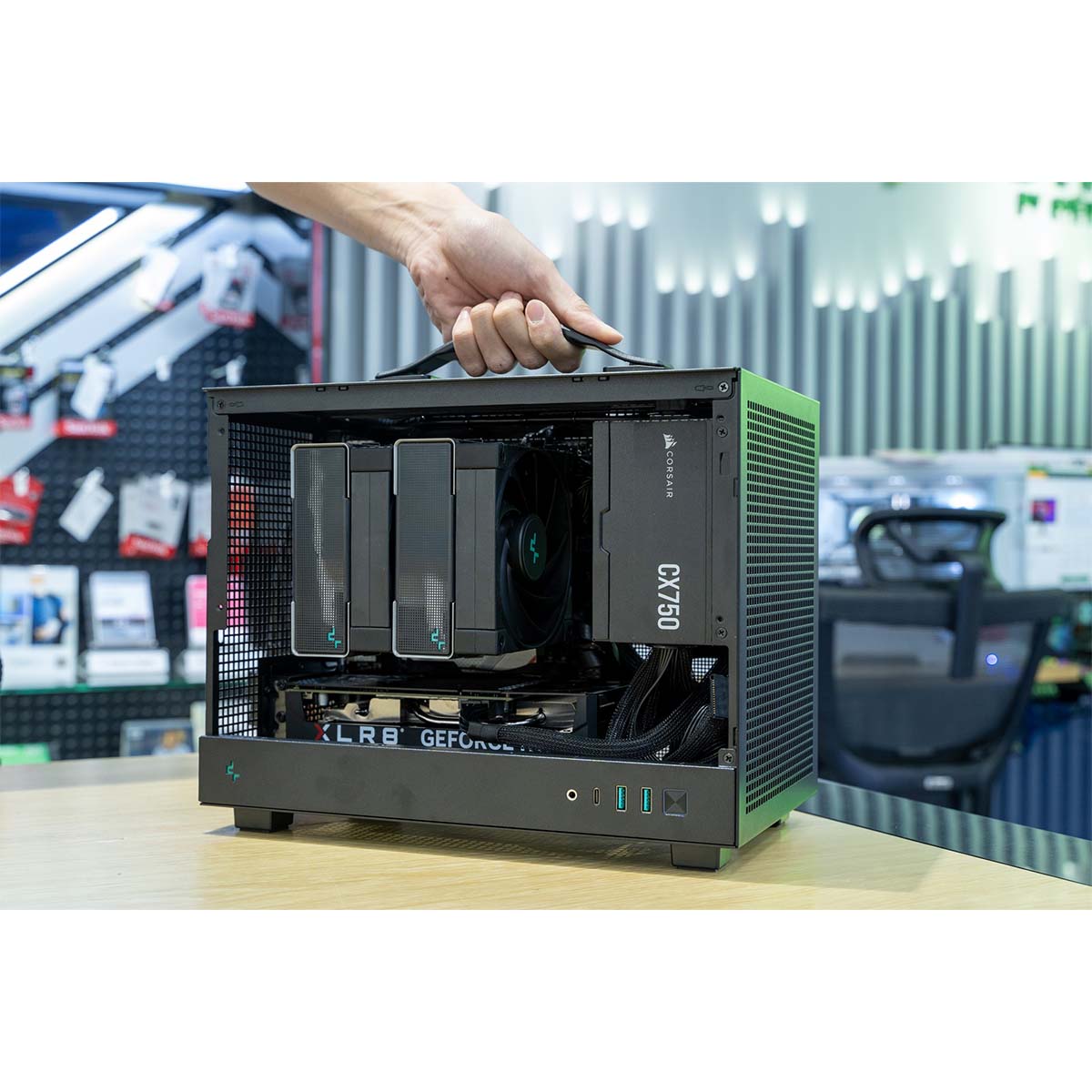 1200-1200-ee885286-ee84-428c-975a-e3271a487178 PC Gaming PANO ITX I5-3060 ( i5-12400F, RTX 3060 12GB, RAM 32GB, SSD 500GB, 650W )